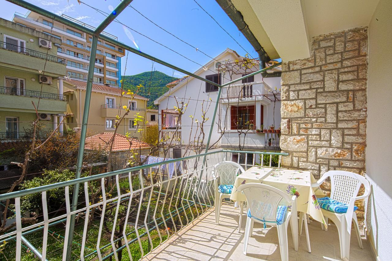 Apartman Aleksandra Budva Eksteriør billede