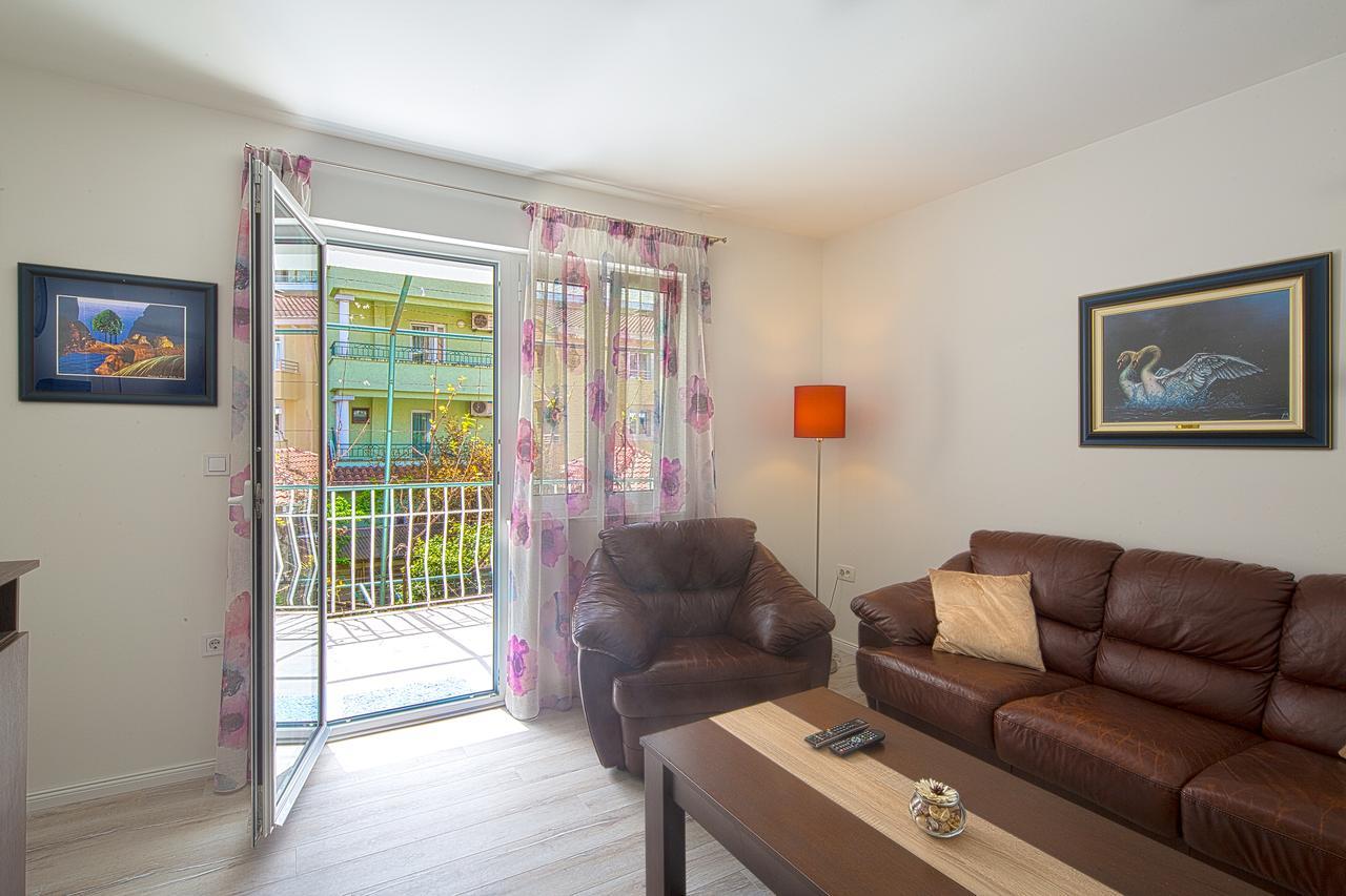 Apartman Aleksandra Budva Eksteriør billede